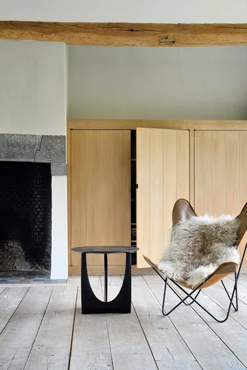 Geometric sidebord - Sort eik Ø 51 - Ethnicraft