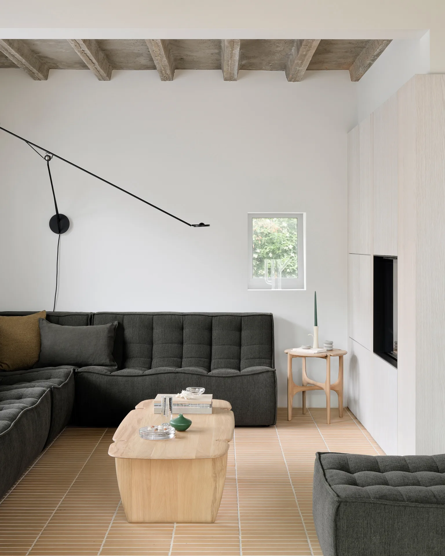 N701 modulhjørnesofa med avrundet hjørne, stoff Moss Eco, 330x260 cm Ethnicraft