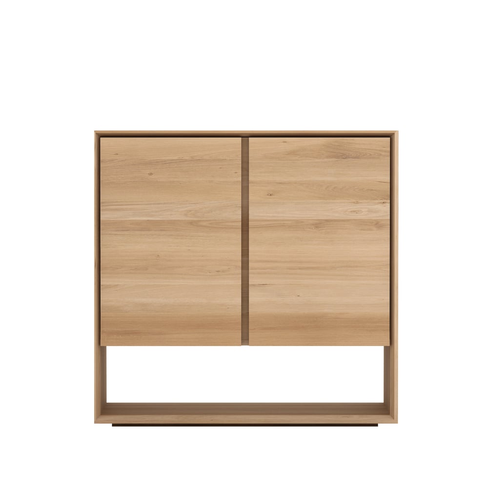 Ethnicraft Nordic sidebord Voksoljet eik 2 drer | Skandinavisk Design | Skjenker & Sideboard | Beige