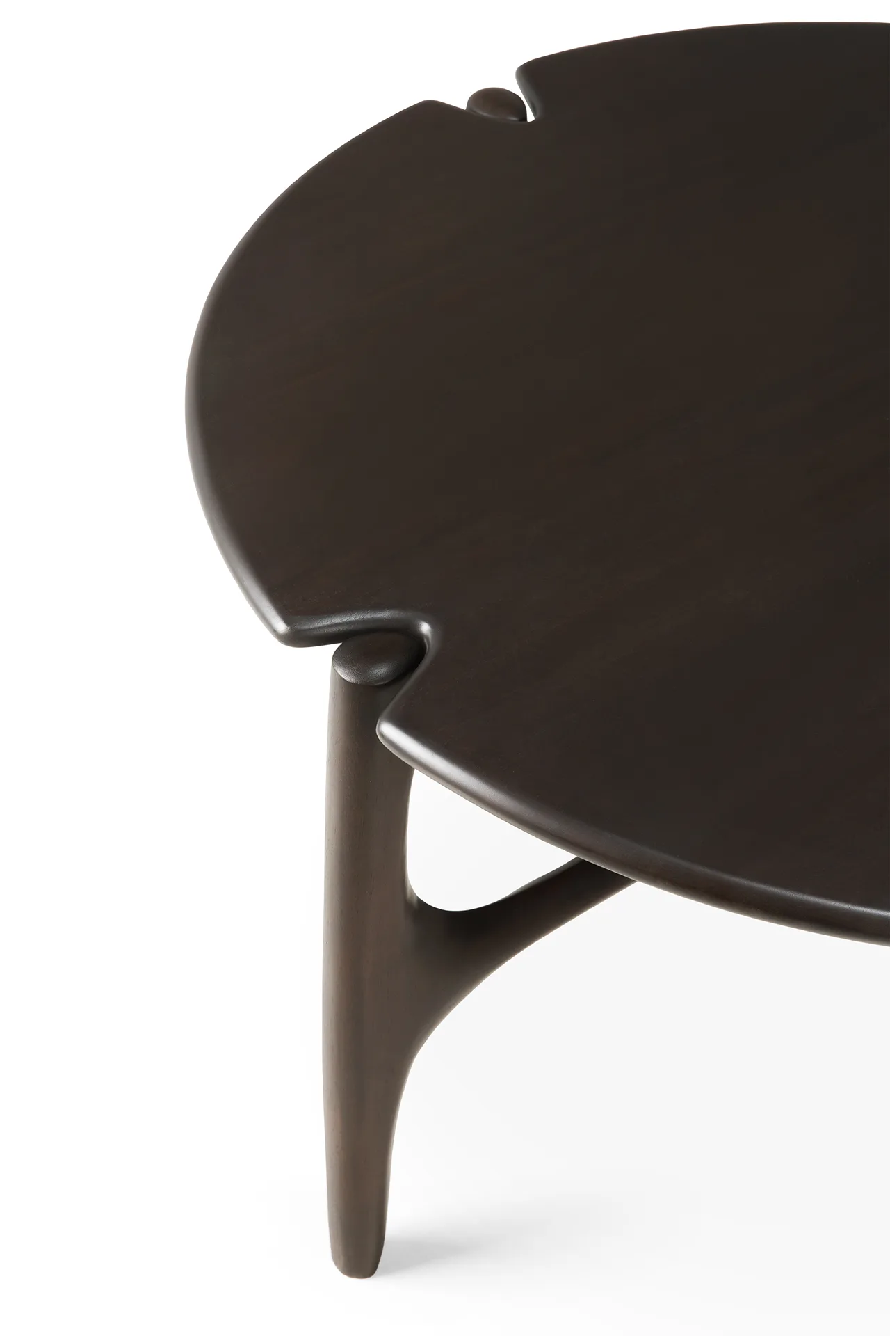 PI Salongbord Ø 65 cm, Lakkert Mahogni Ethnicraft