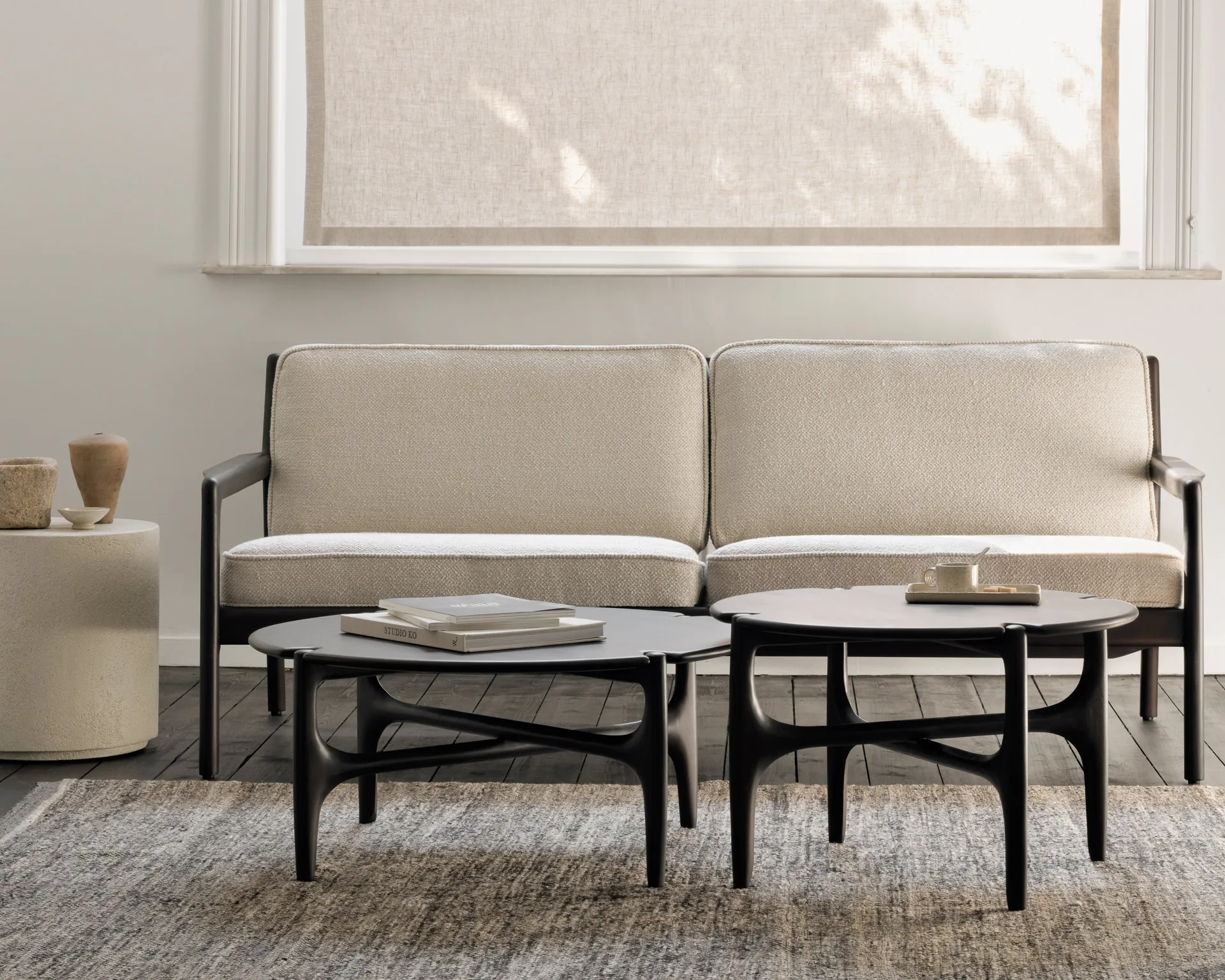 PI Salongbord Ø 65 cm, Lakkert Mahogni Ethnicraft