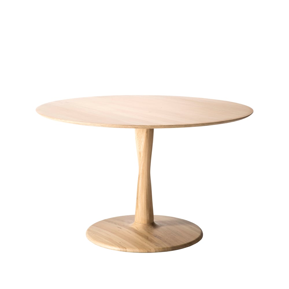 Bilde av Ethnicraft Torsion spisebord rundt hvitpigmentert hardvoksolje Ø 127 cm