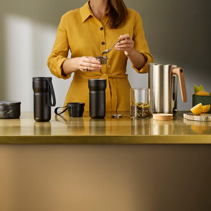 Nordic Kitchen termostekopp, Svart Eva Solo