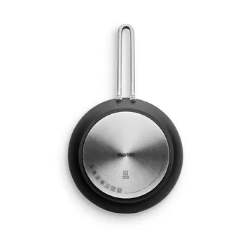Professional Laser Titanium Slip-Let stekepanne - Black, Ø24 cm - Eva Solo