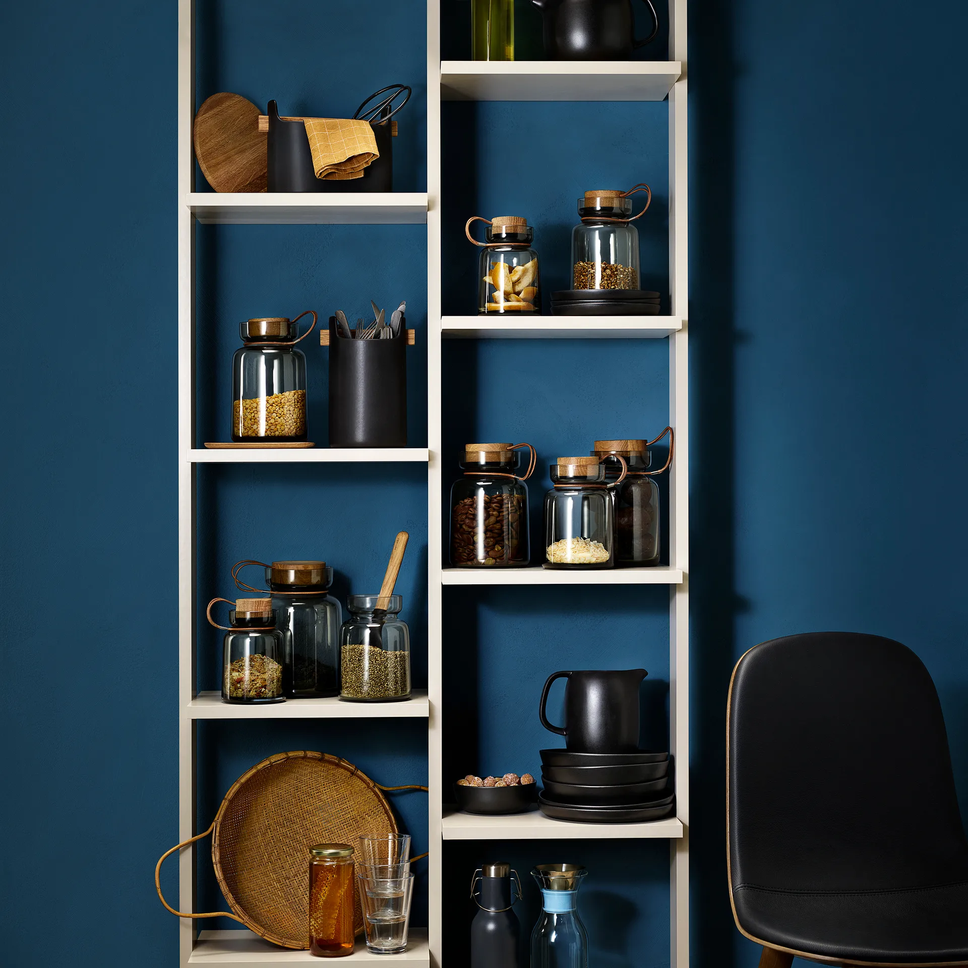 Silhouette oppbevaringsboks smokey grey, 2 l Eva Solo