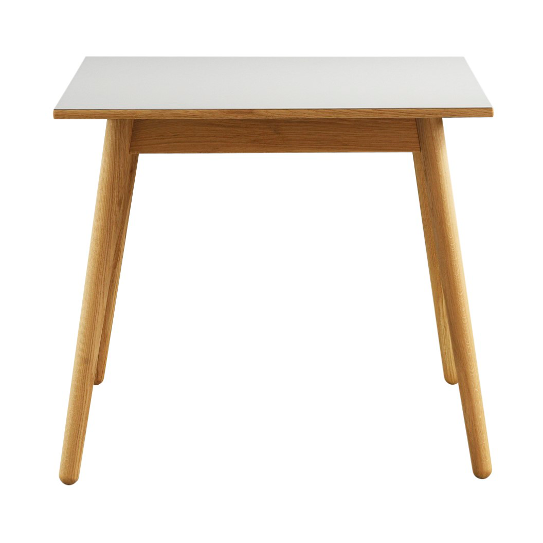 Bilde av FDB Møbler C35A spisebord 82x82 cm Light grey-oak nature lacquered