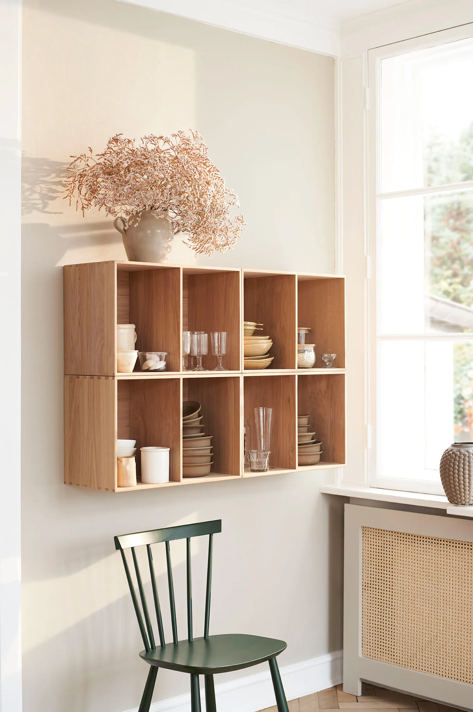 J46-pakke, Bøk natur lakkert, 6-pakning FDB Møbler