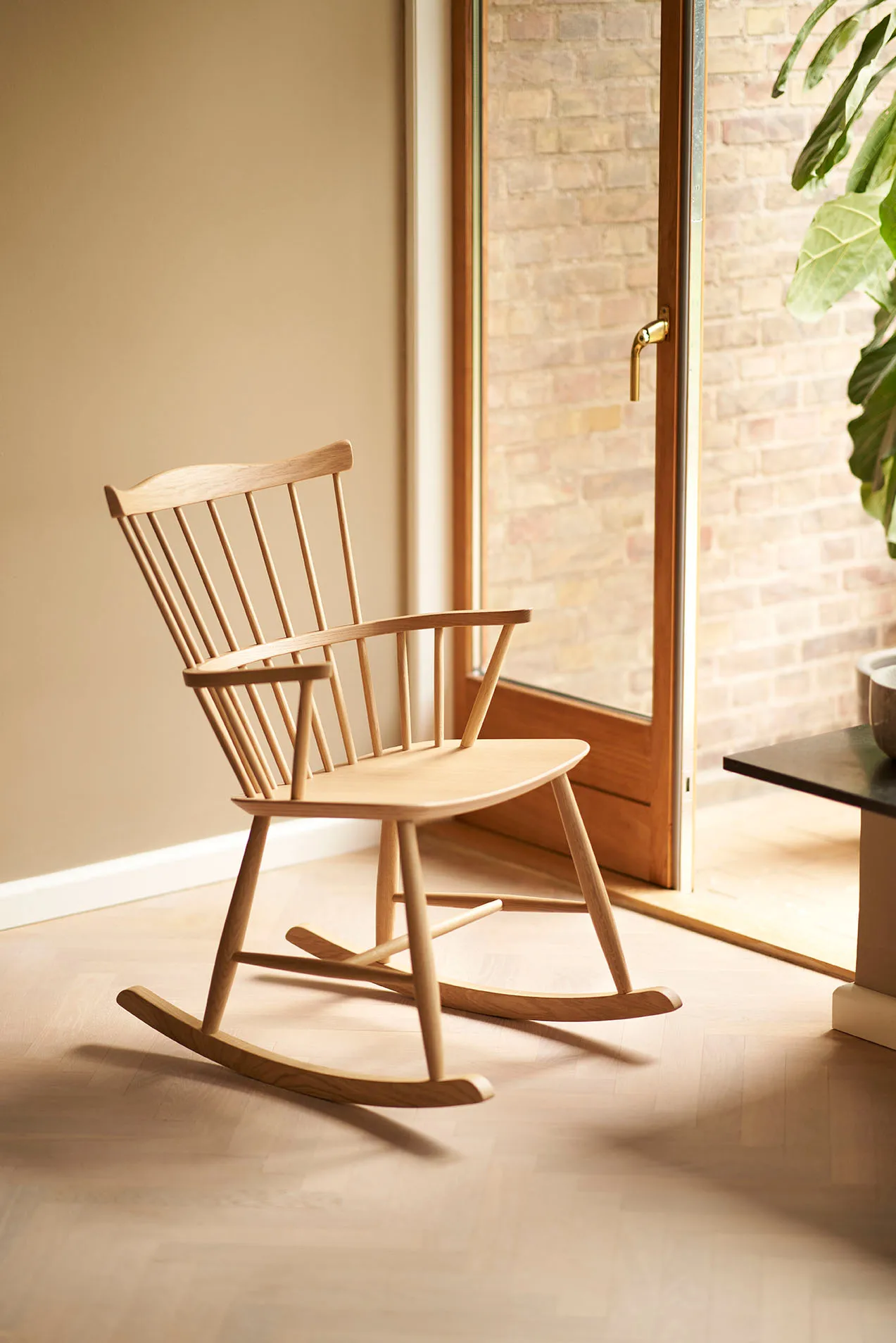 J52G gyngestol, Oak nature oil FDB Møbler