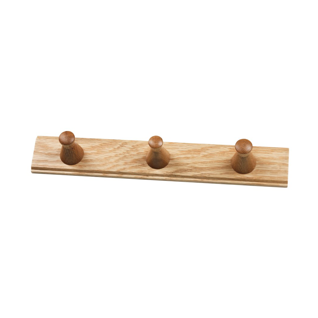 FDB Møbler Q3 Allé knagglist 3 knagger Oak nature lacquered