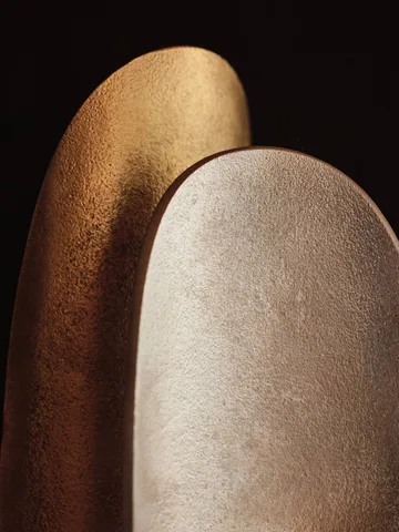 Agapé gulvlysestake - Brass finish - Ferm Living