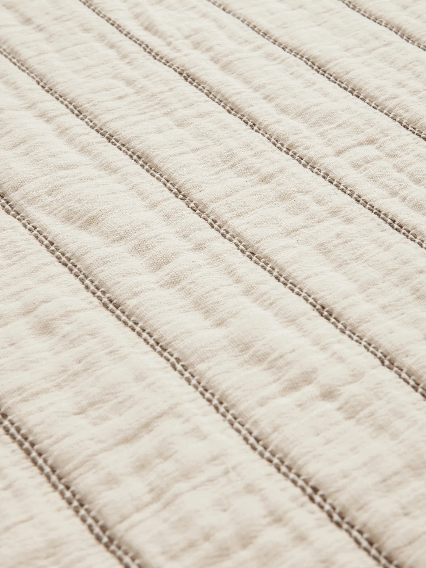 Aires sengeteppe 240x250 cm, Undyed Ferm Living