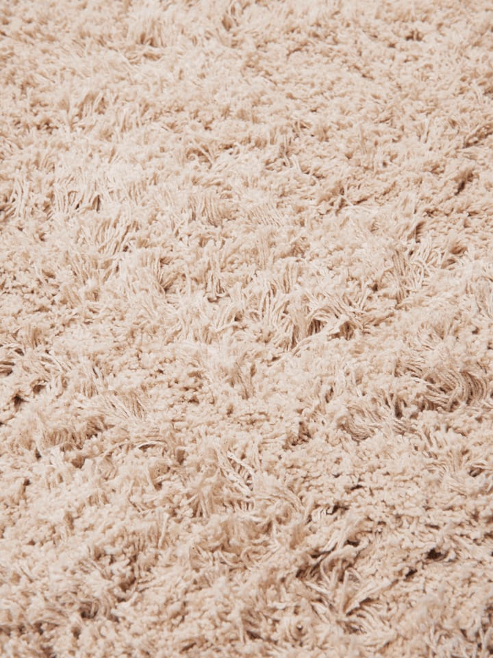 Amass long pile teppe 70 x 140 cm, Off-white Ferm Living