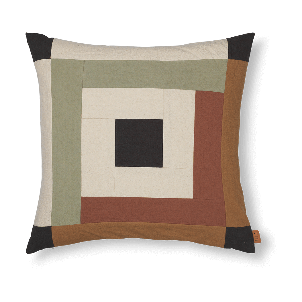 Bilde av Ferm Living Border patchwork putetrekk 50x50 cm Dark sage-red brown