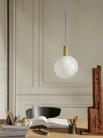 Casca Shade glasskule sphere Ø 25 cm - Milk - Ferm Living