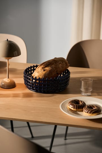 Ceramic fflettet skål - Blue - Ferm Living
