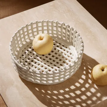 Ceramic fflettet skål - Off-white - Ferm Living