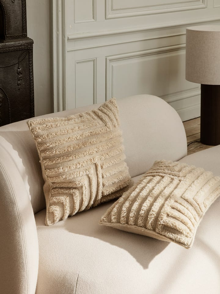 Crease pute 50 x 50 cm - Light Sand - ferm LIVING