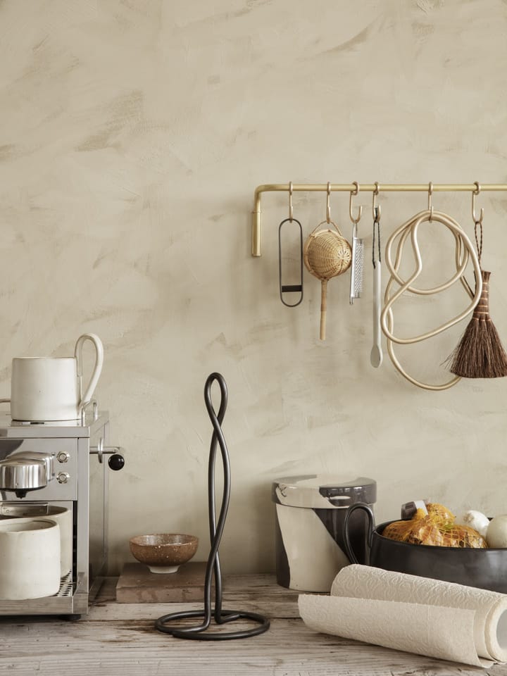 Curvature tørkerullholder, Svart mssing Ferm Living