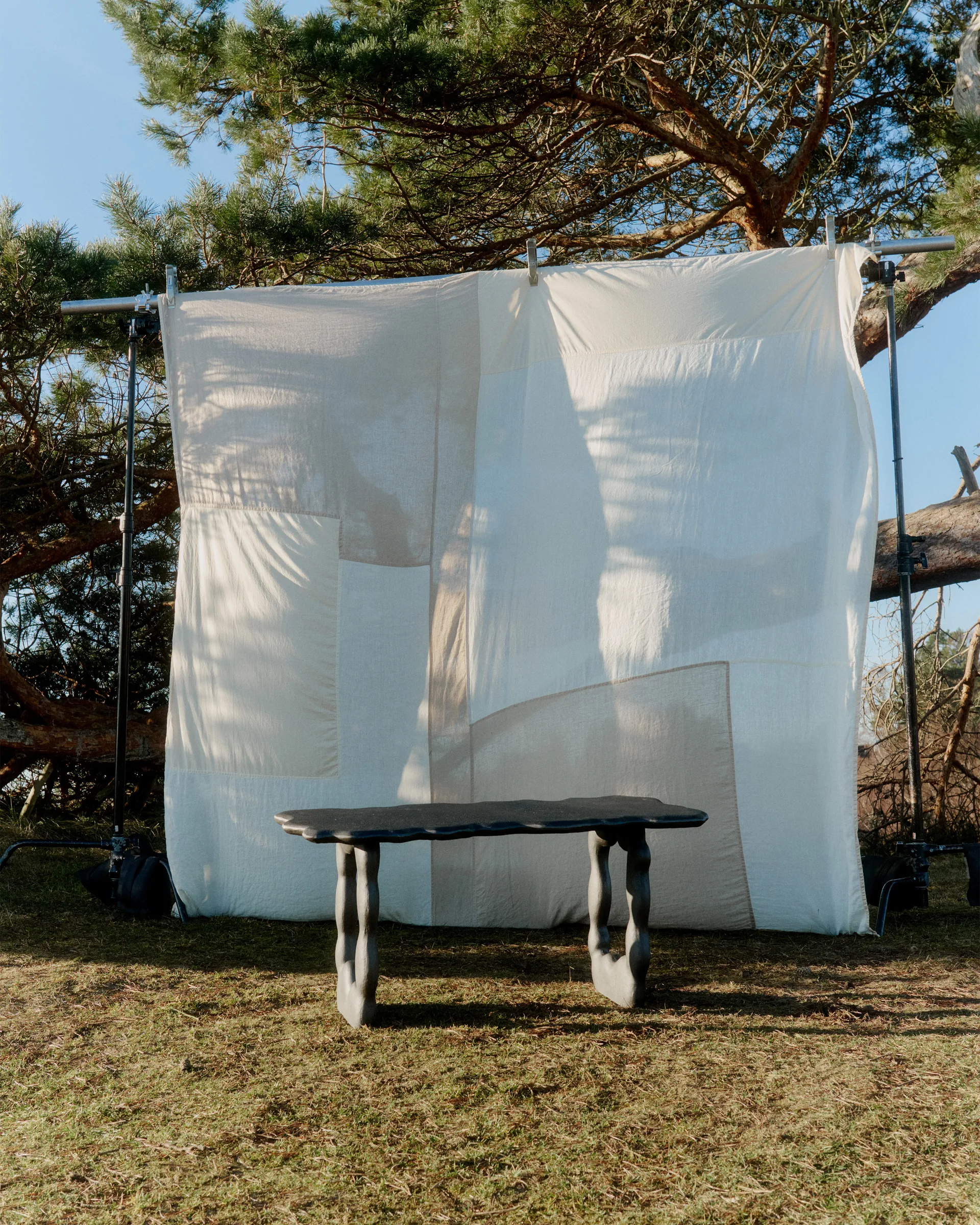 Dal Piece sofabord 100 x 50 x 47 cm, Black Aluminium Ferm Living