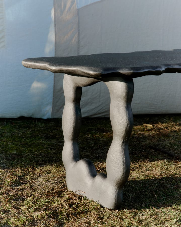 Dal Piece sofabord 100 x 50 x 47 cm, Black Aluminium Ferm Living