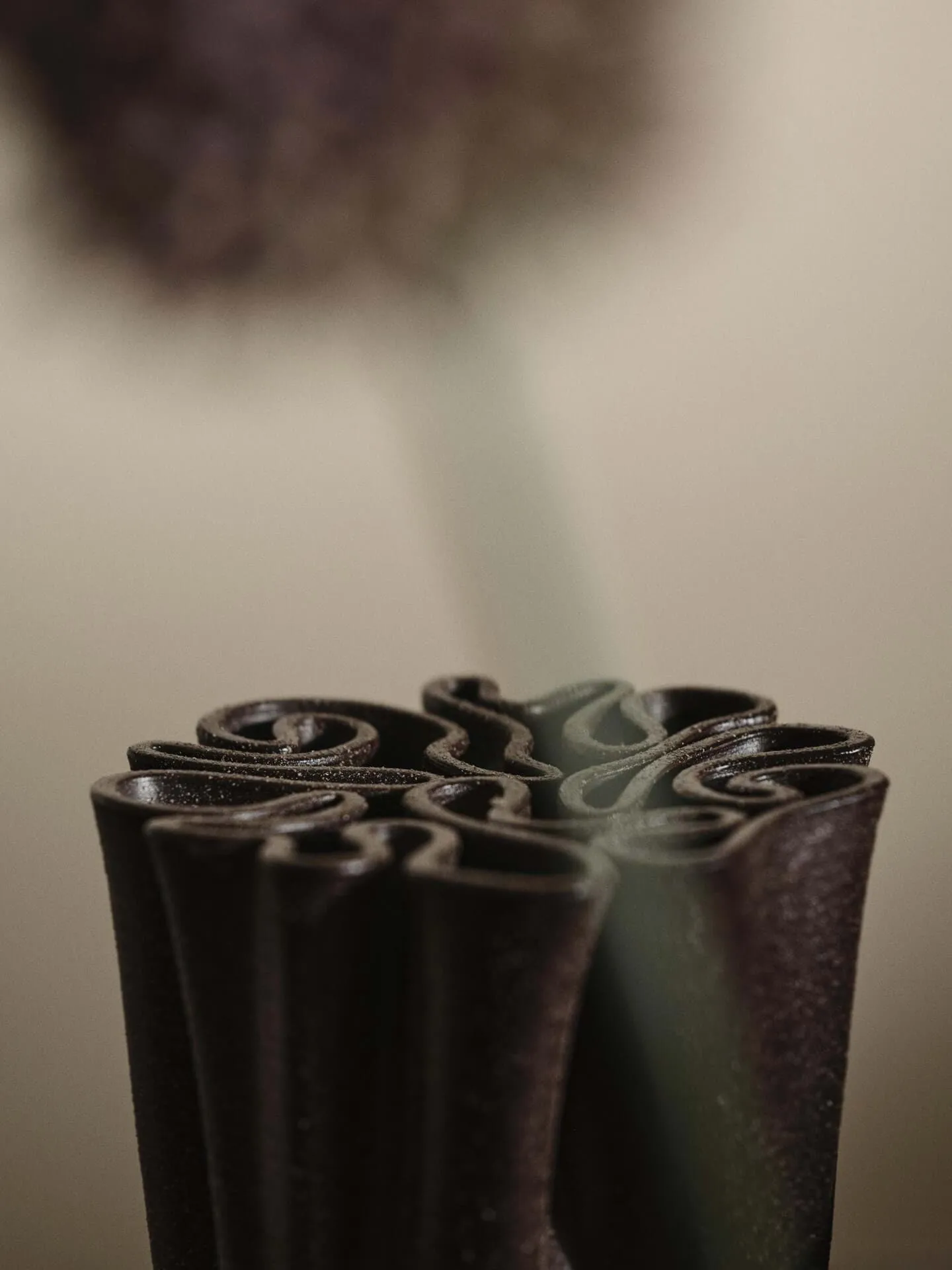 Dedali vase 25 cm, Dark brown Ferm Living
