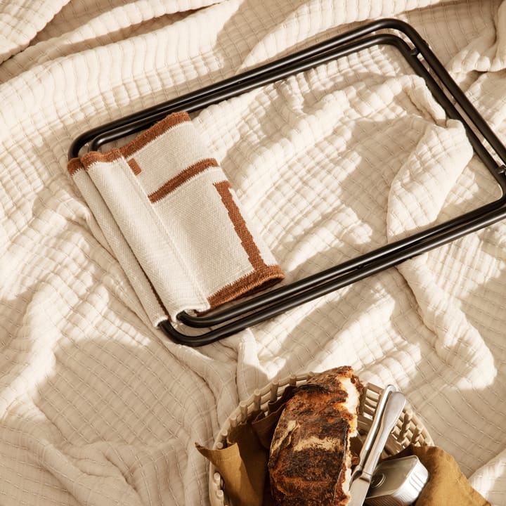 Desert krakk, Black-shape Ferm Living