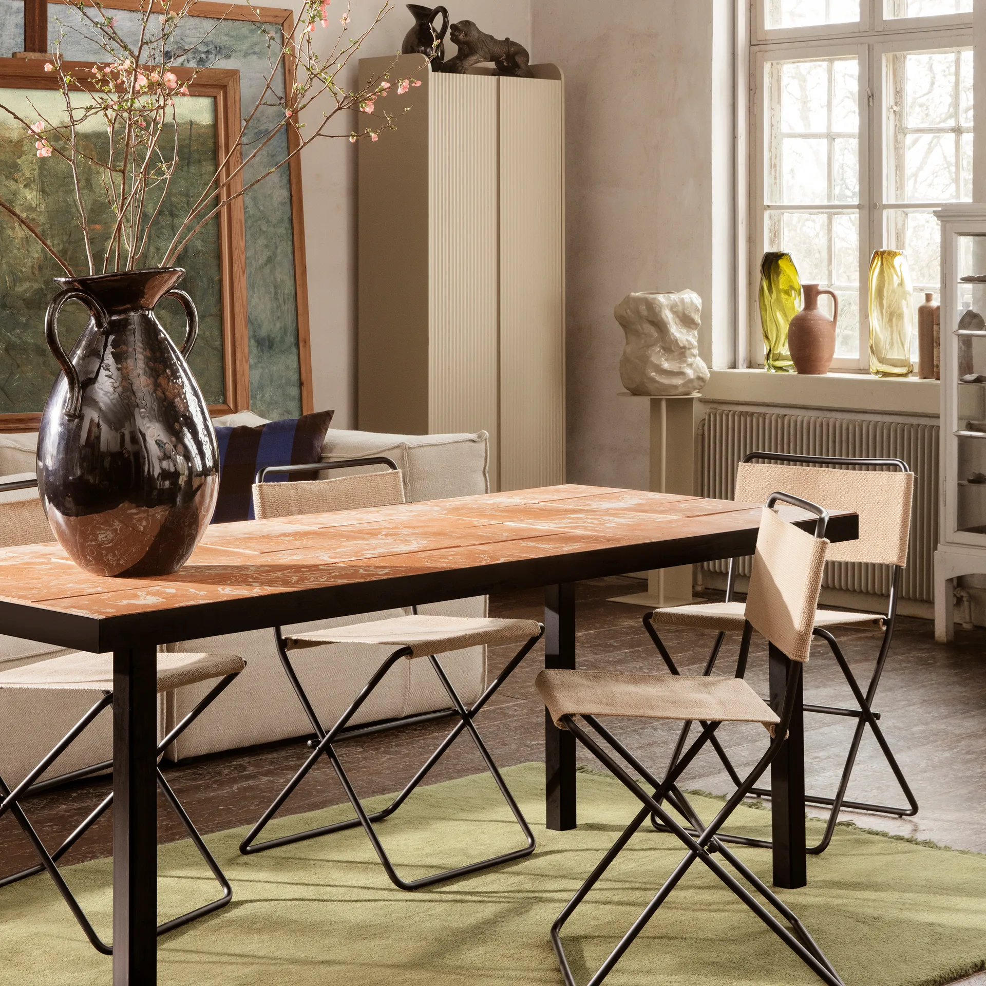 Desert spisestol, Black-sand Ferm Living