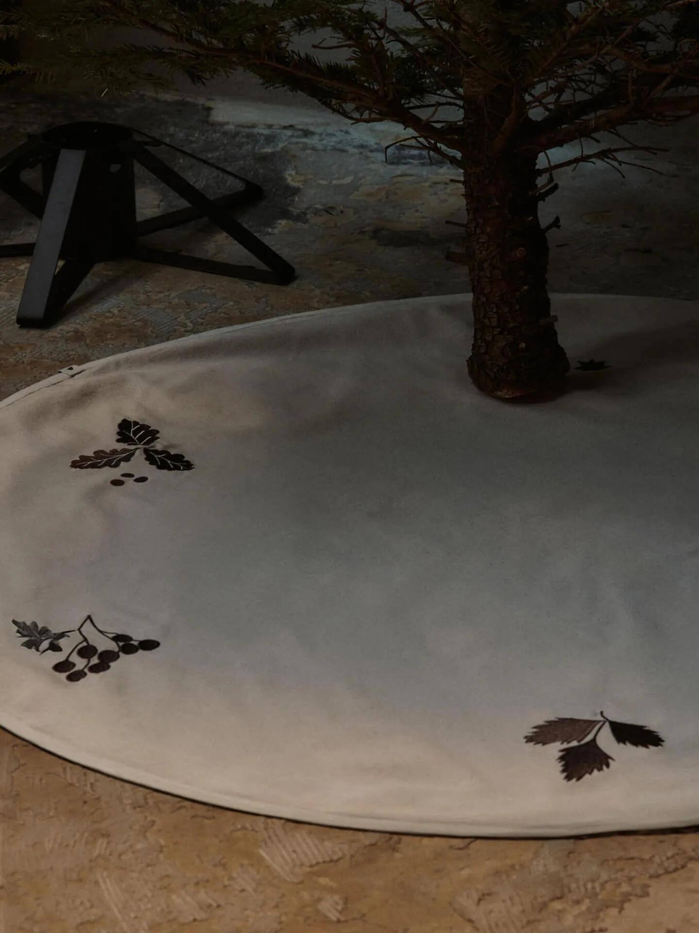 Eik juletre teppe julegransmatte Ø120 cm, Naturlig Ferm Living