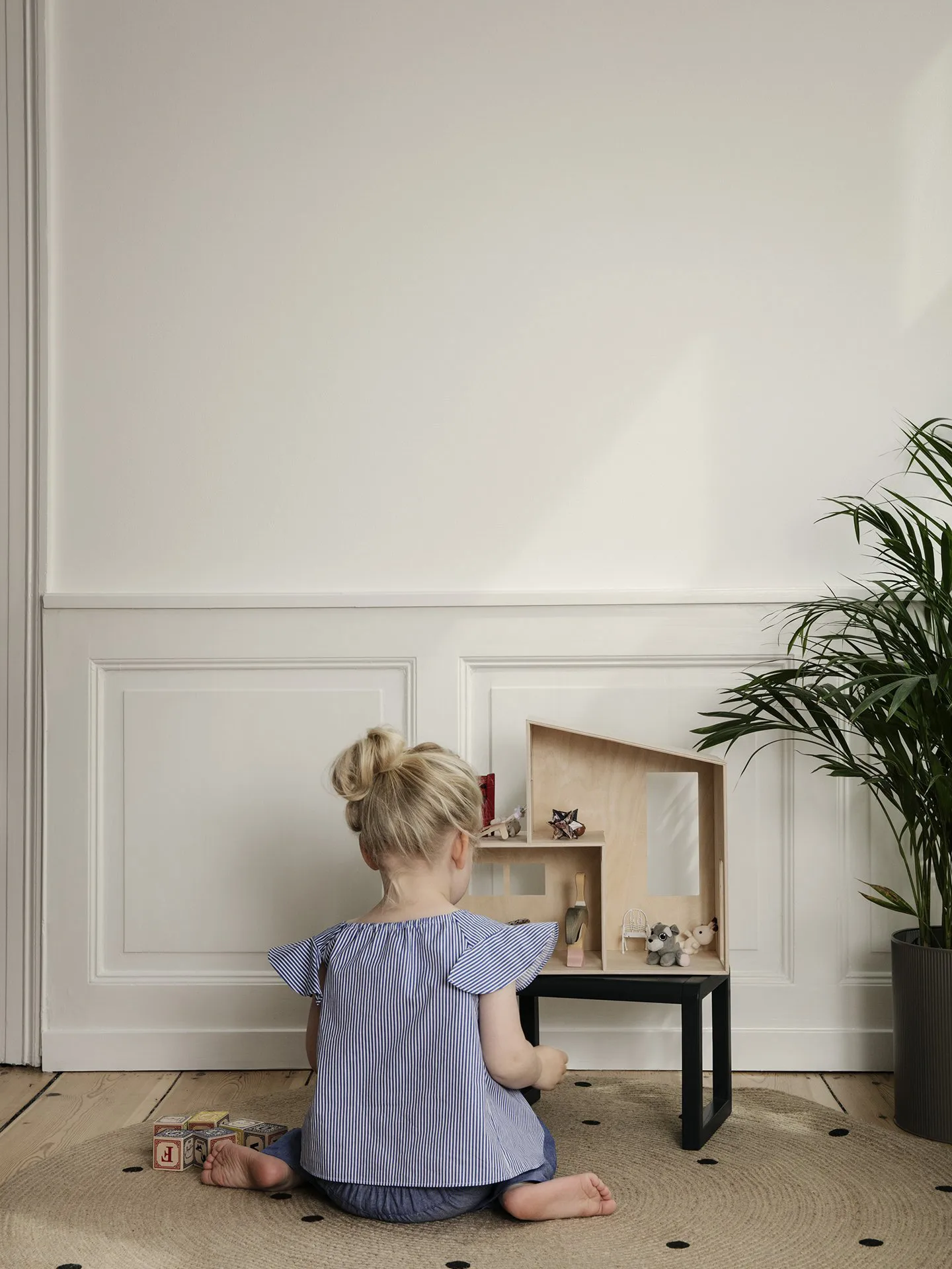 Ferm Living teppe rundt Ø 130 cm, Black dots Ferm Living