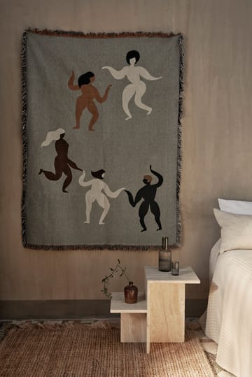 Free tapestry pledd 120 x 170 cm - Grey - Ferm Living