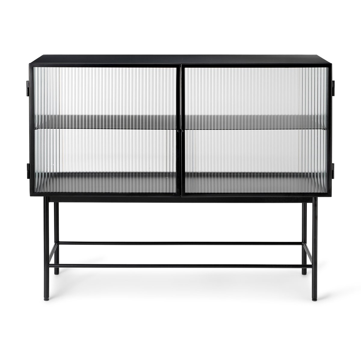Ferm Living Haze sidebord Svart-bølgete glass