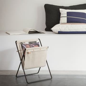 Herman magasinstativ - svart - Ferm Living