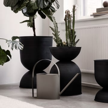 Hourglass krukke medium Ø41 cm - Svart-mørkegrå - Ferm Living
