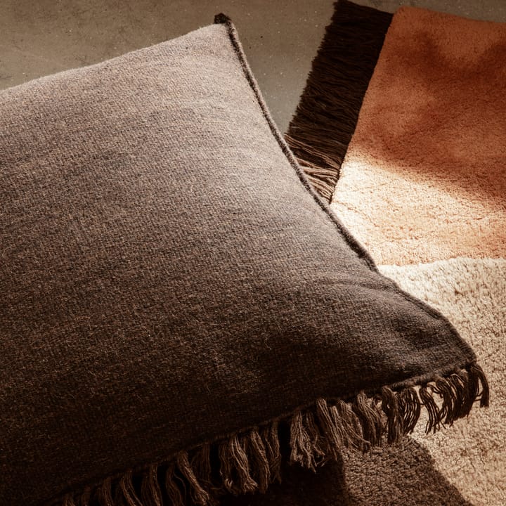 Kelim pute med frynser L 80 x 80 cm, Dark melange Ferm Living