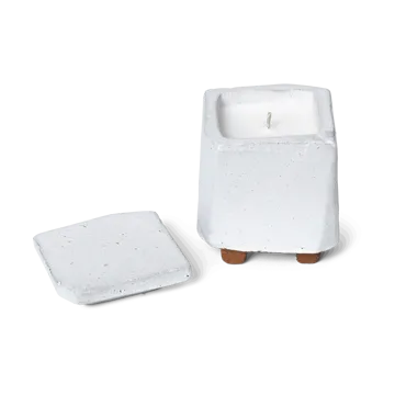 Kurinu duftlys 40 h - White - Ferm Living