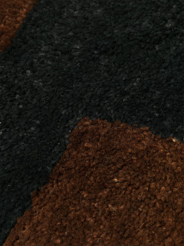 Mara håndknytt teppe 120 x 180 cm, Black-chocolate Ferm Living