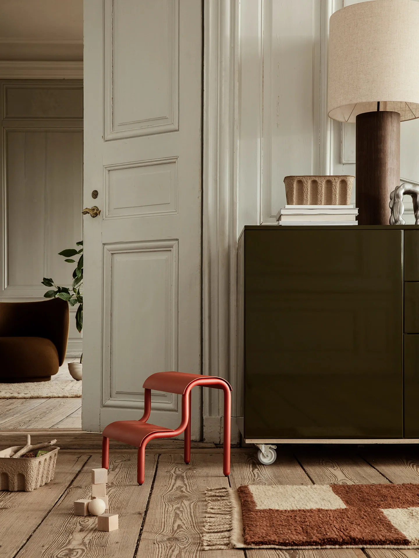 Mara håndknytt teppe 80 x 120 cm, Dark Brick-off-white Ferm Living