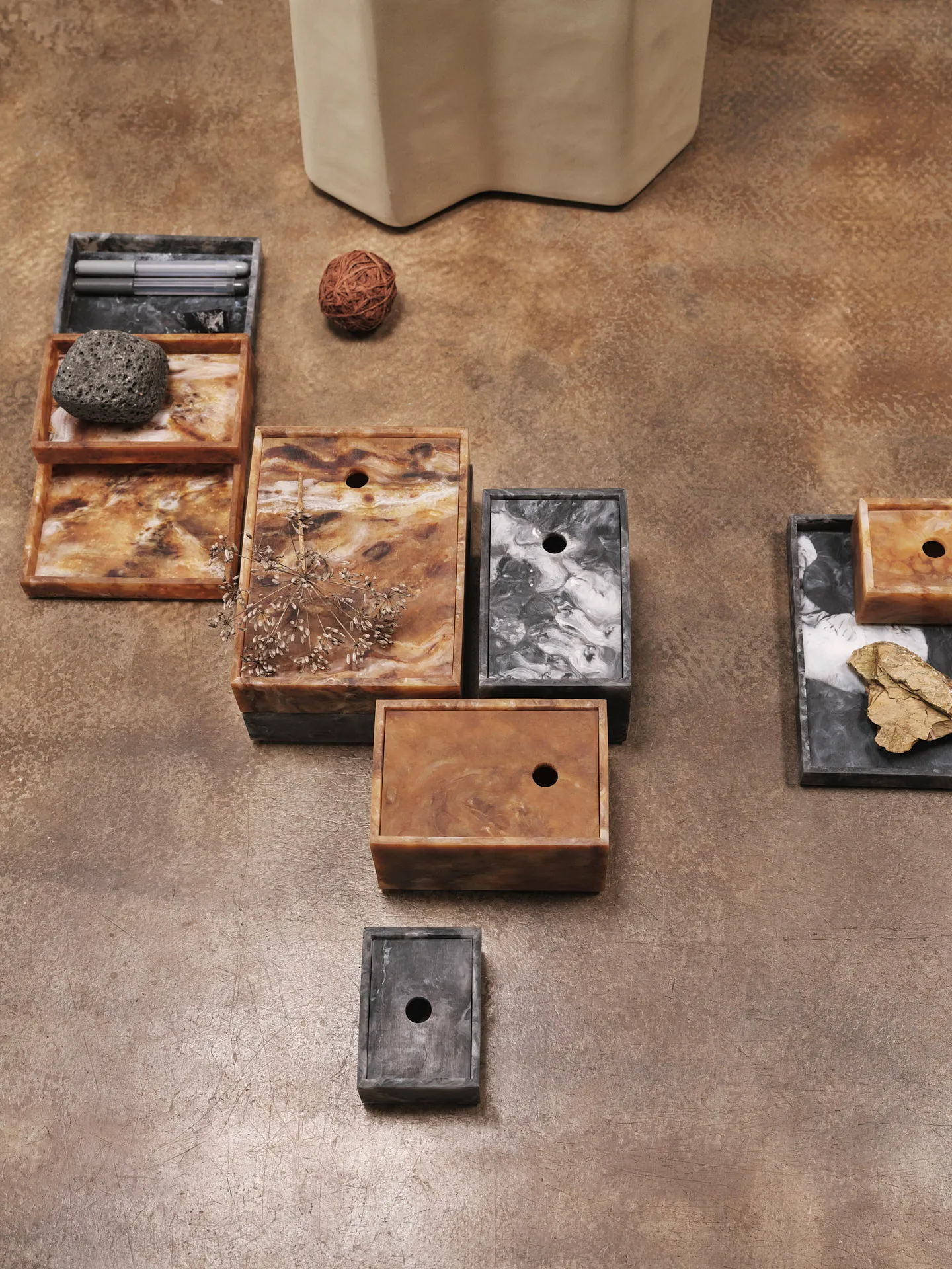 Mist oppbevaringsboks 10x15 cm, Charcoal Ferm Living