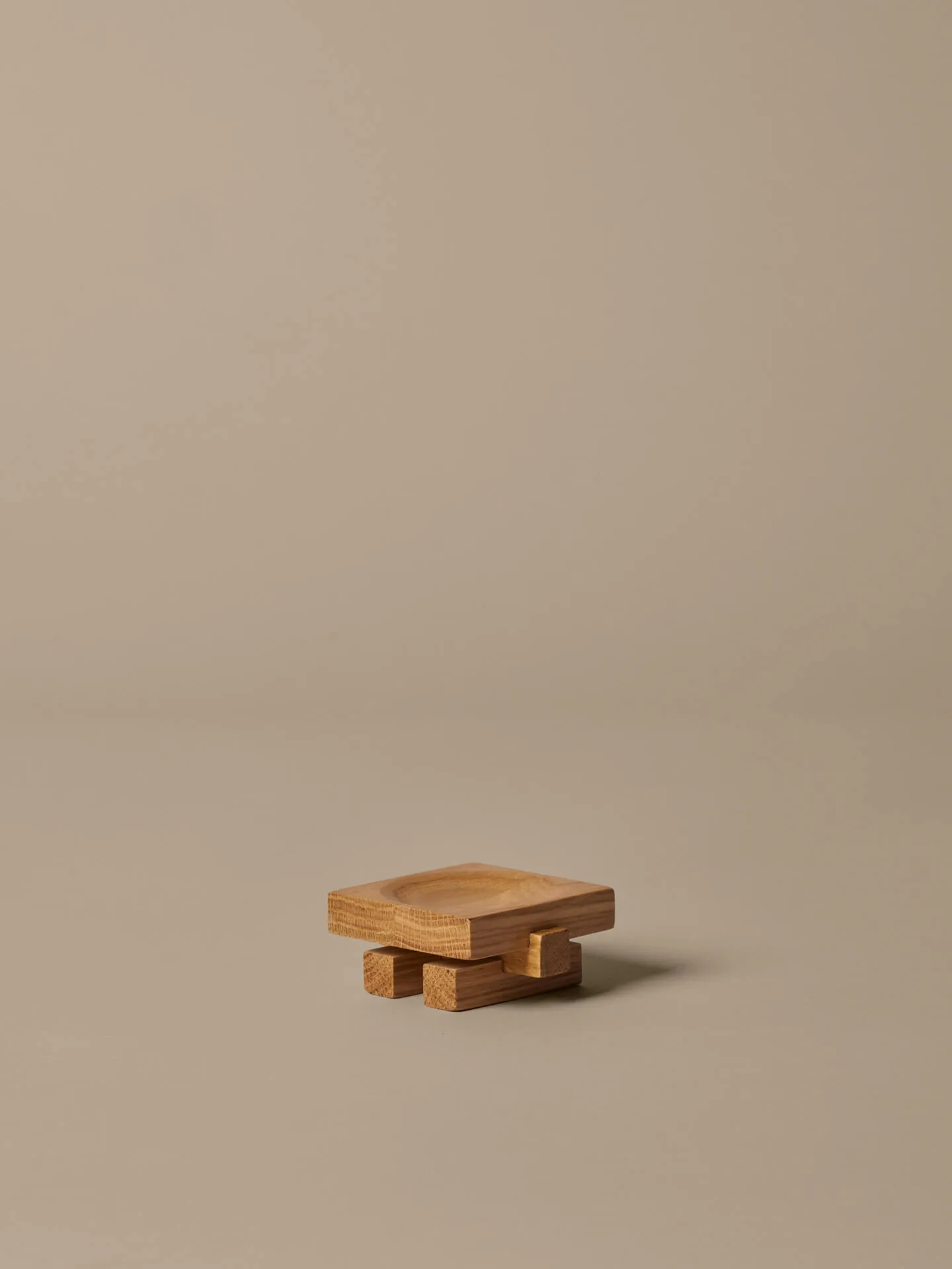 Moku brett, Ubehandlet eik, 7x8 cm Ferm Living