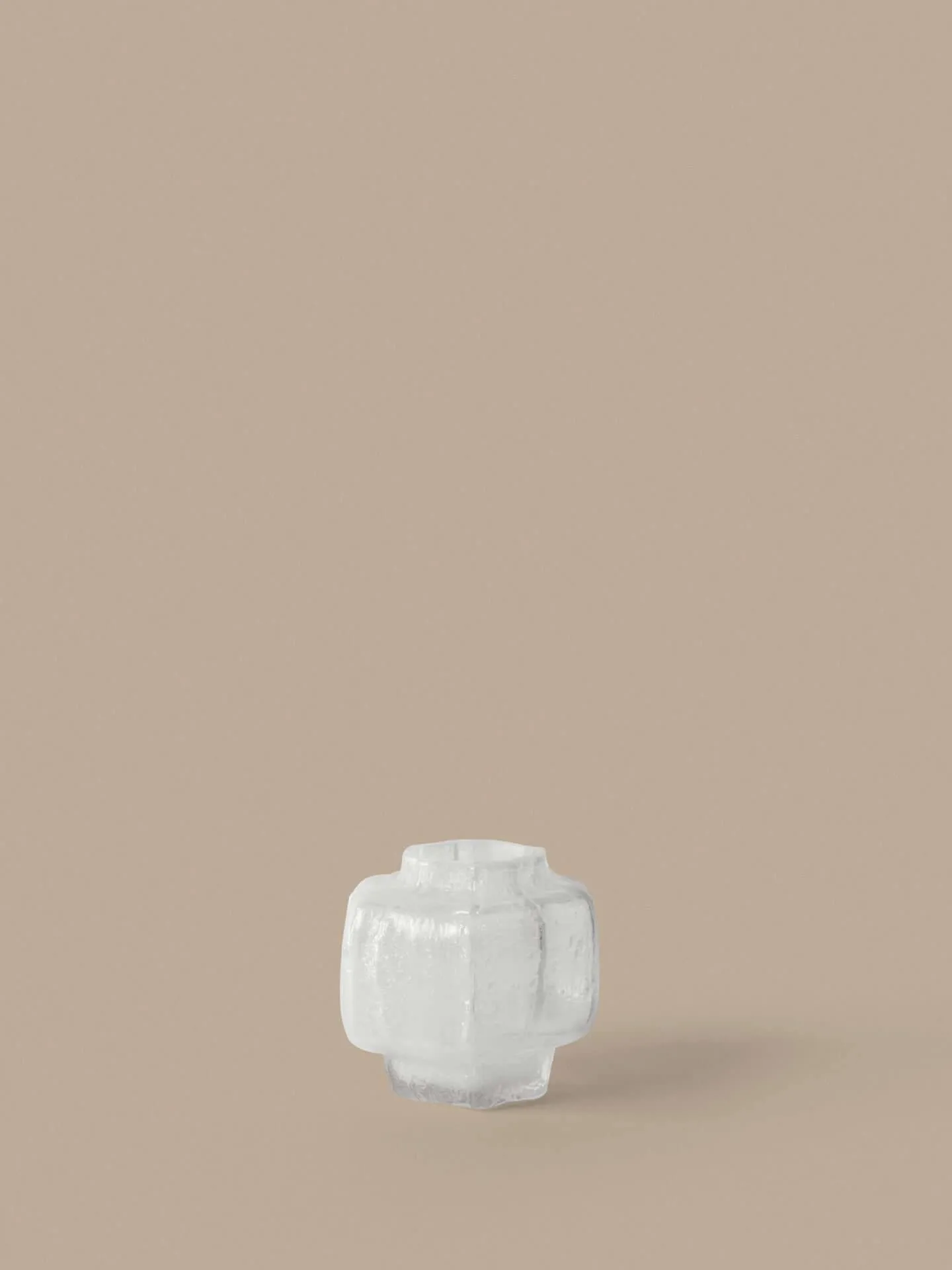 Mokuri vase, White, 30 cm Ferm Living