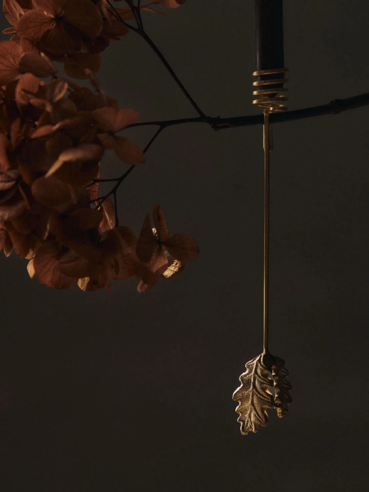 Oak leaf christmas tree lysestake 4-pakning, Messing Ferm Living