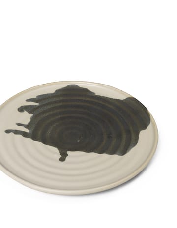 Omhu asjett ⌀21 - off white-charcoal - Ferm Living