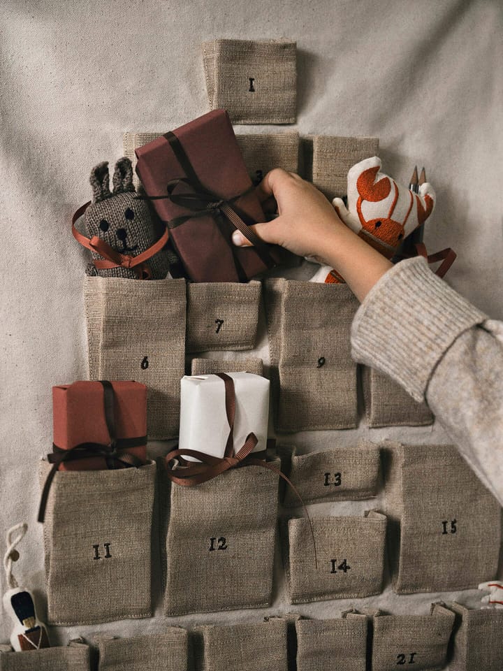 Pine julekalender, Mini 50 x 69 cm Ferm Living