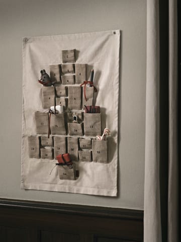 Pine julekalender - Mini 50 x 69 cm - Ferm Living