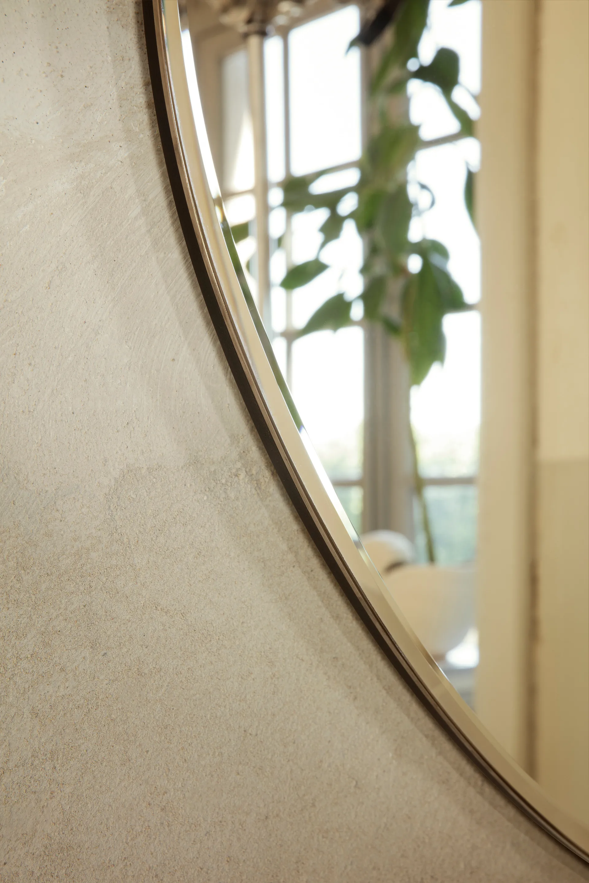 Pond speil large, Dark chrome Ferm Living