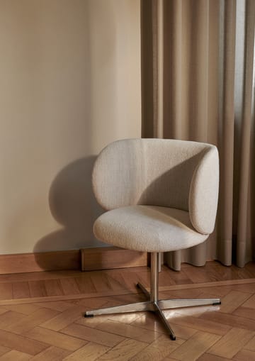 Rico dining chair swivel bouclé - Offwhite - ferm LIVING