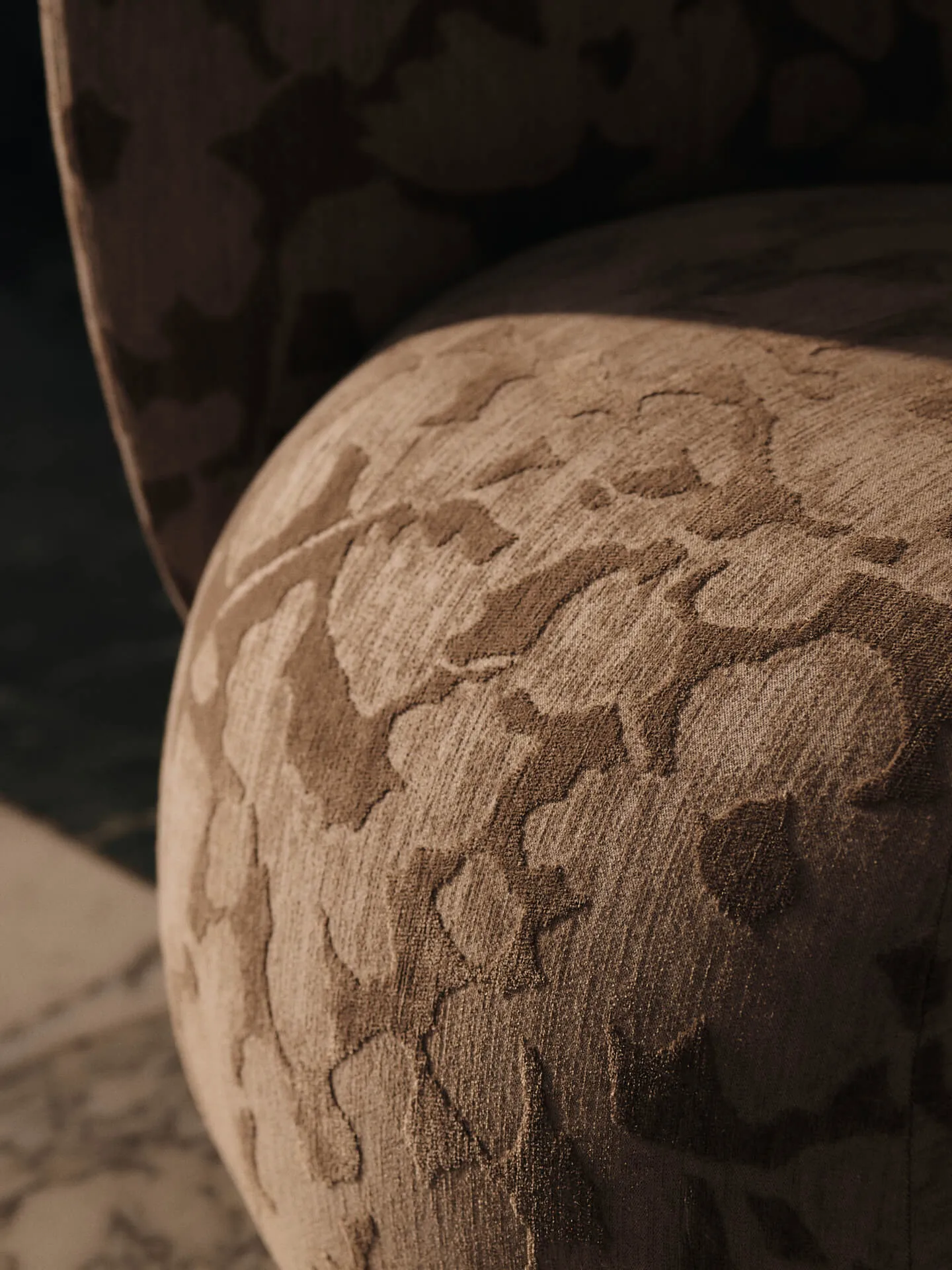 Rico lounge chair lenestol swivel, Cilla-Taupe Ferm Living