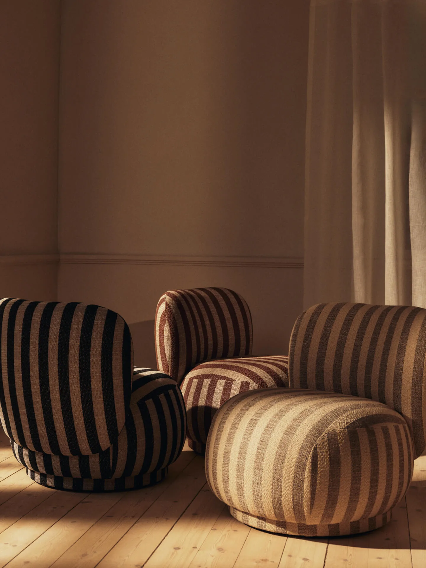 Rico lounge chair piccolo lenestol, Louisiana, Sand-chocolate Ferm Living