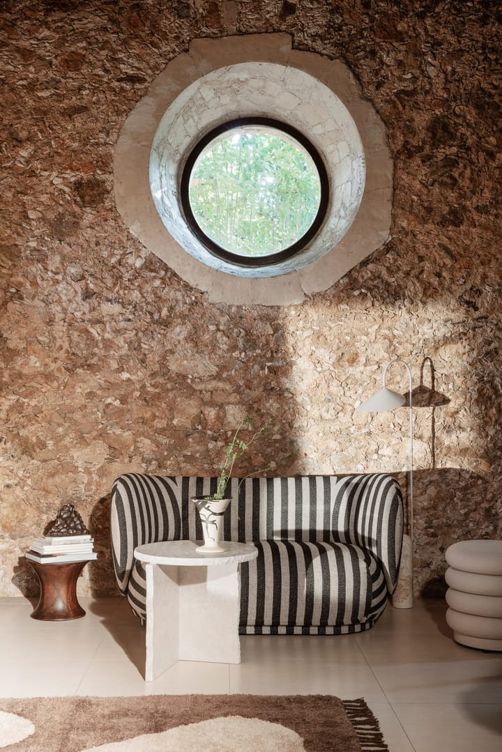 Rico sofa 2-seter, Louisiana sand black Ferm Living
