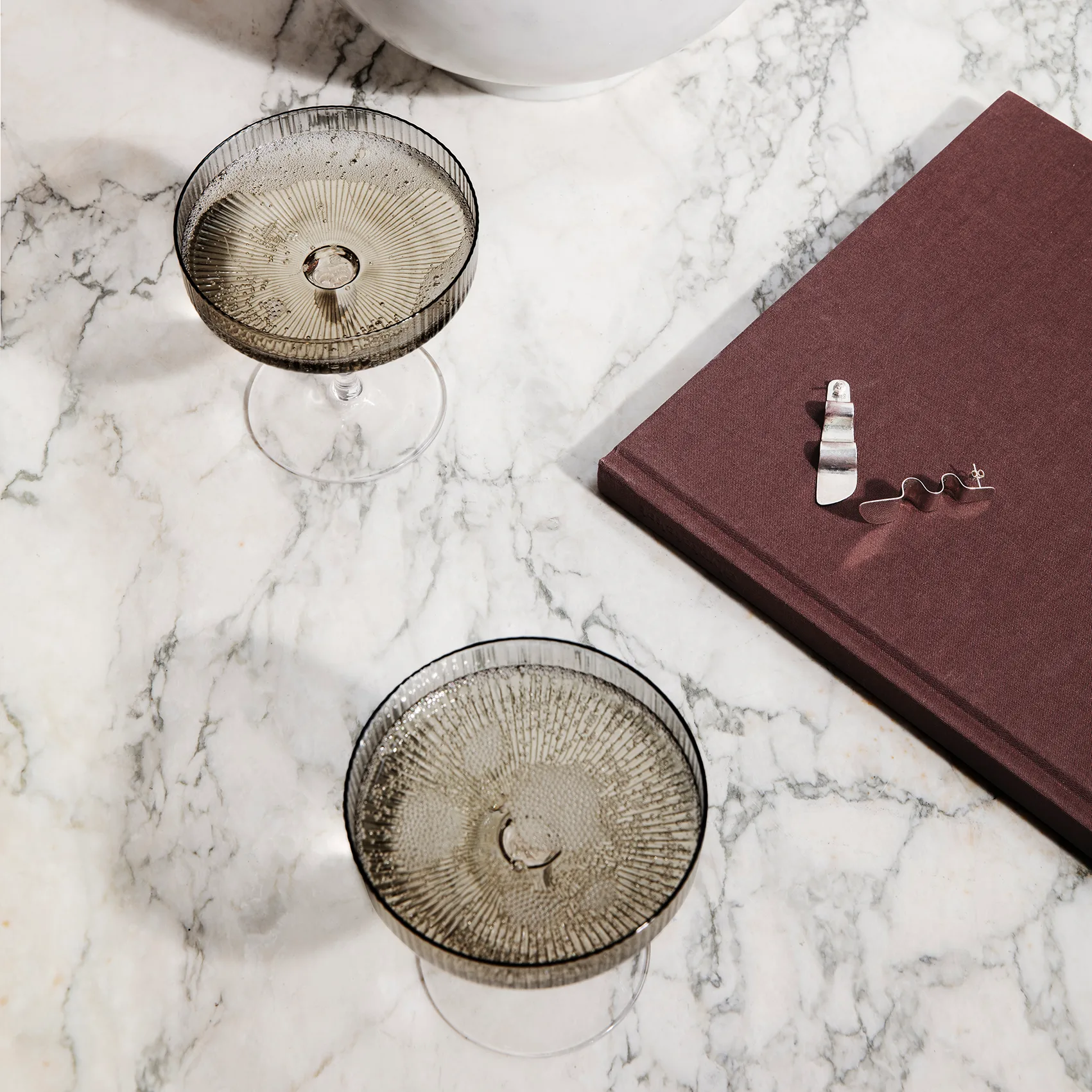 Ripple champagneglass 2-pakn., Smoked grey Ferm Living